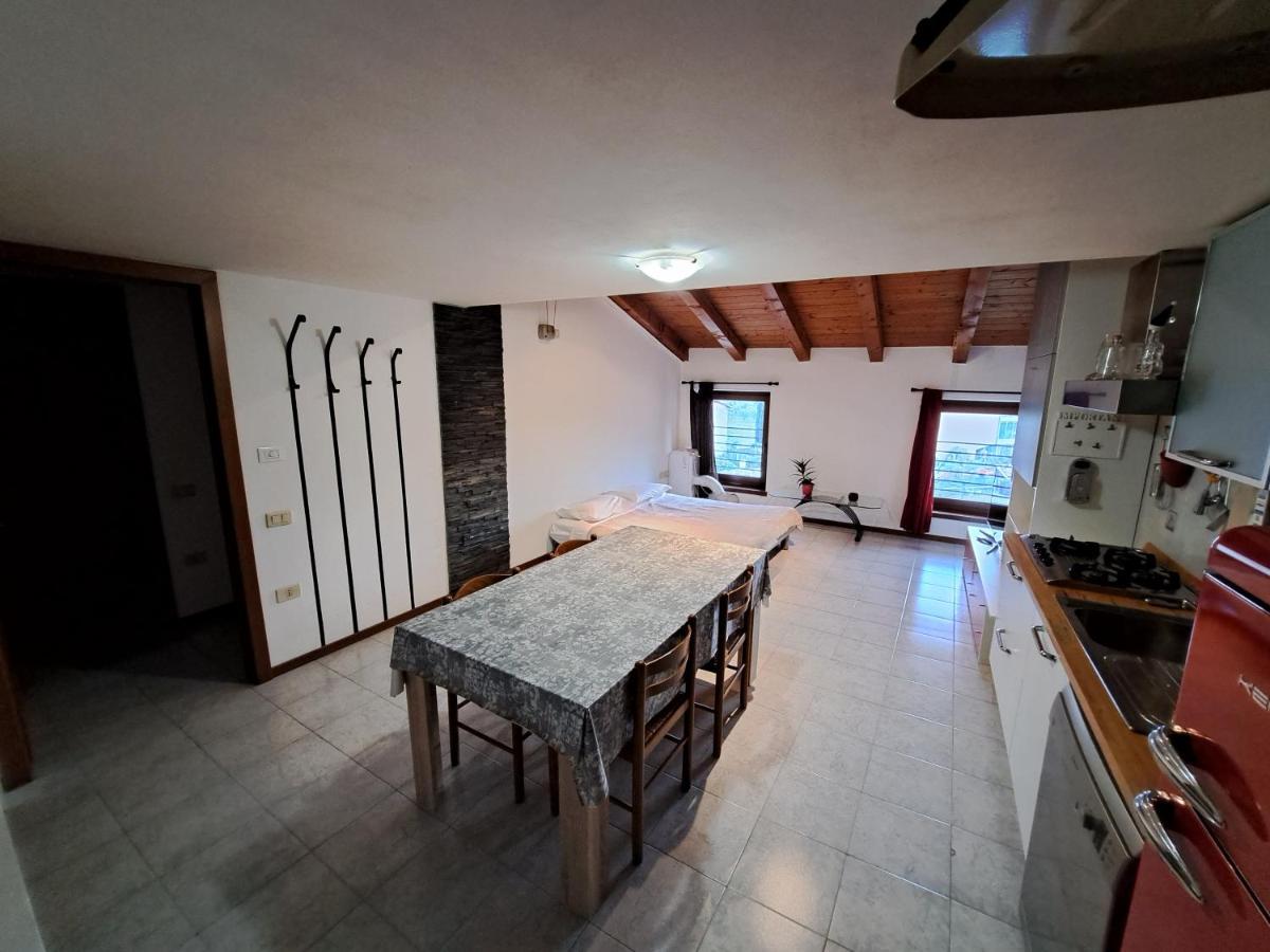 Casa Vacanze S.Tomaso Riva del Garda Exterior photo